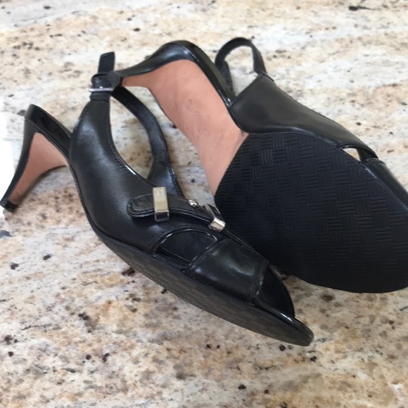 Black leather cole haan shoes Excellent Condition - Picture 5 of 5